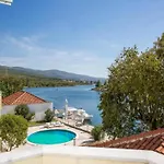 شقة Pool-view 1-bedroom In *