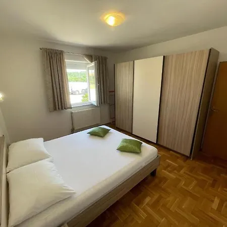 Pool-view 1-bedroom In Obrovac * Обровац